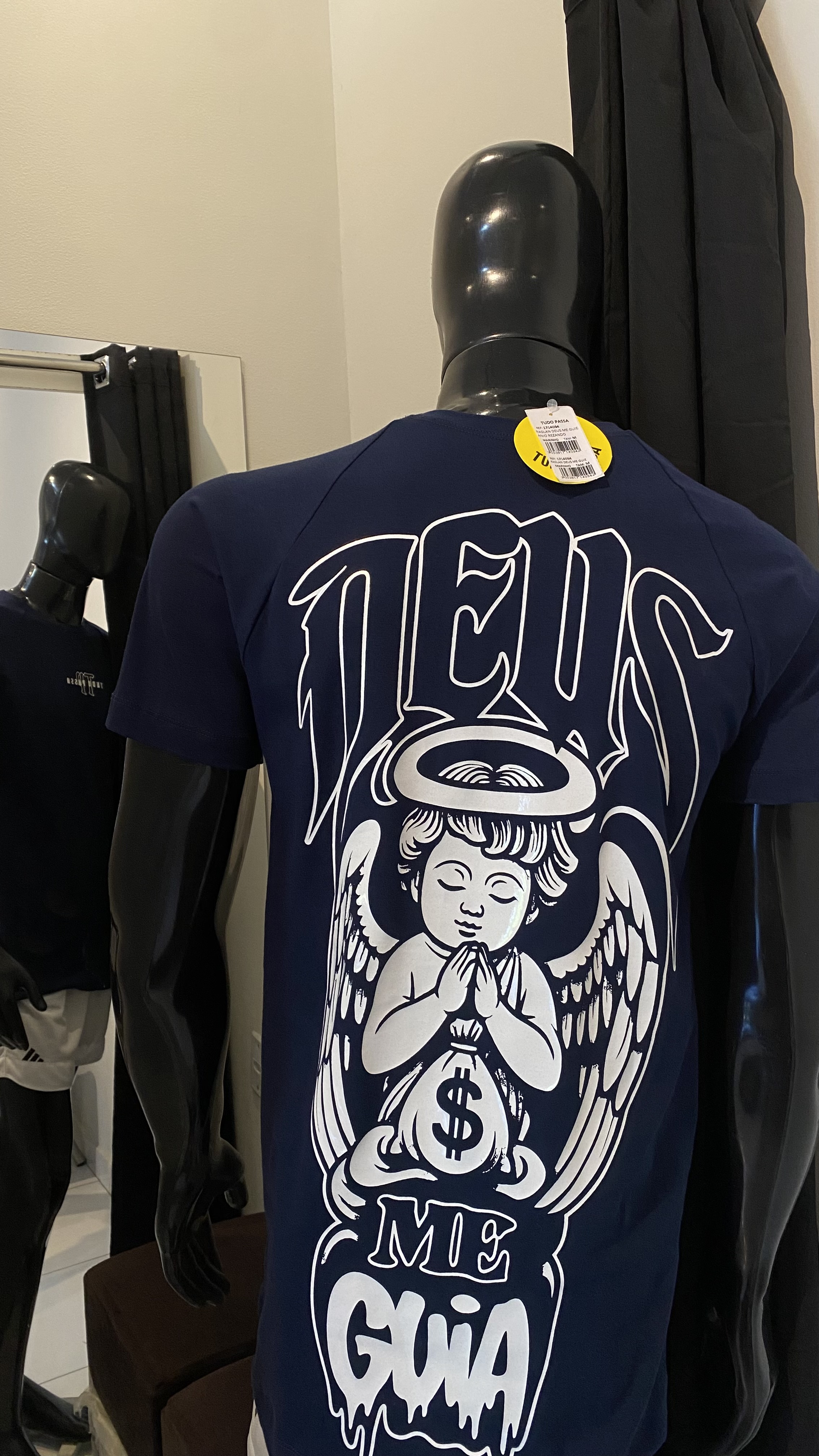 Foto de Camiseta Tudo Passa