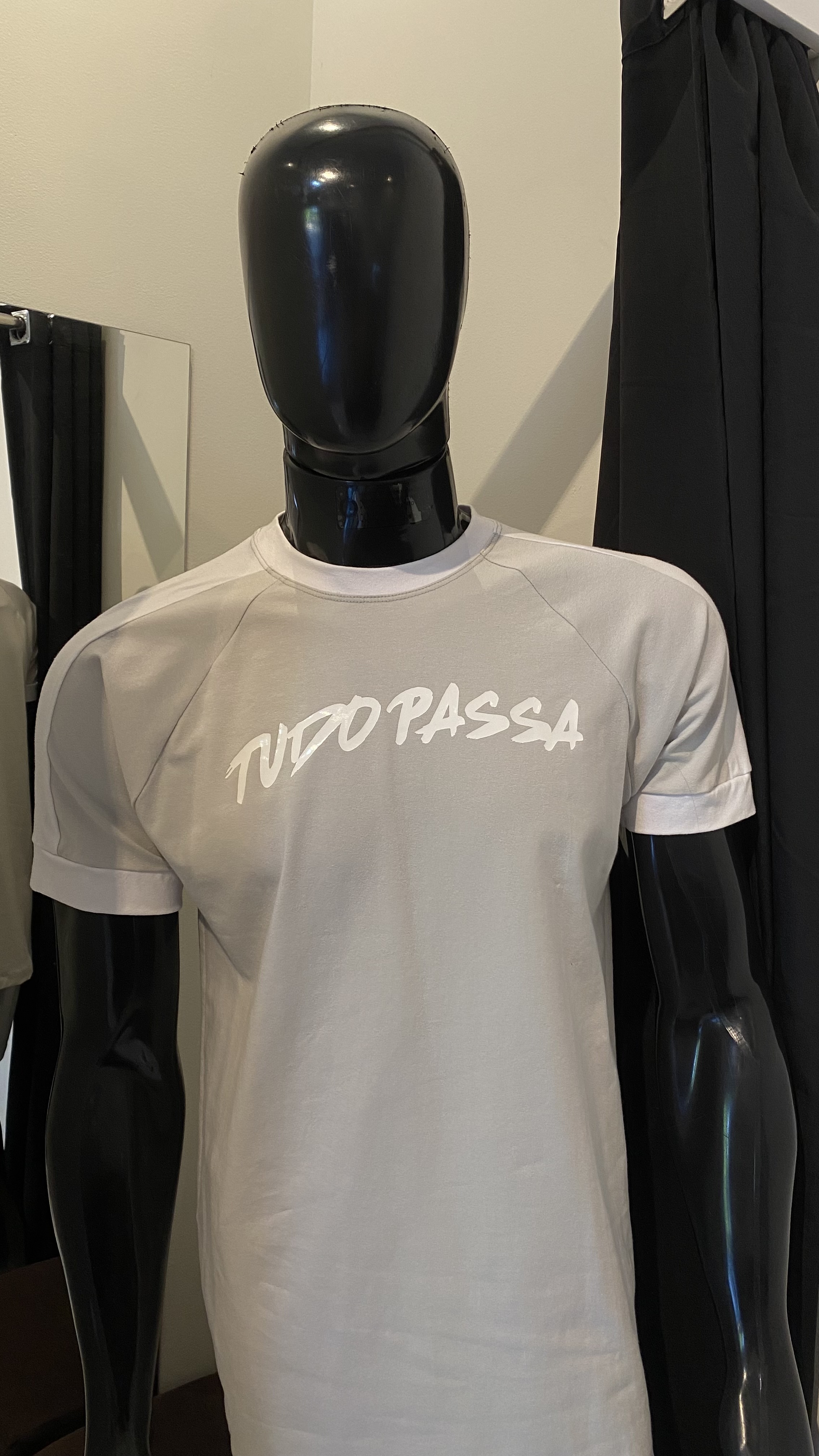 Camiseta Tudo Passa