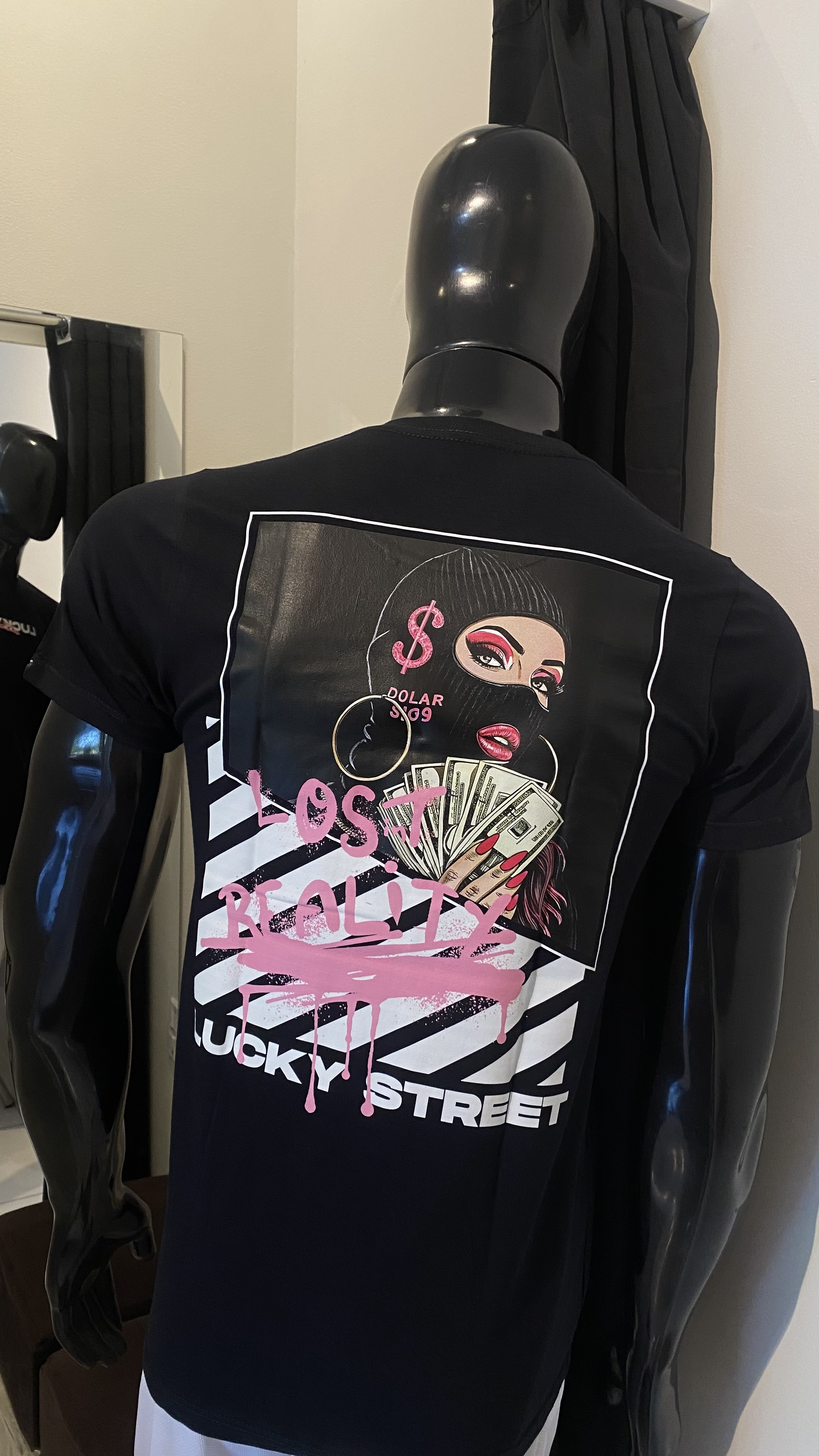 Foto de Camiseta Lucky Jeans