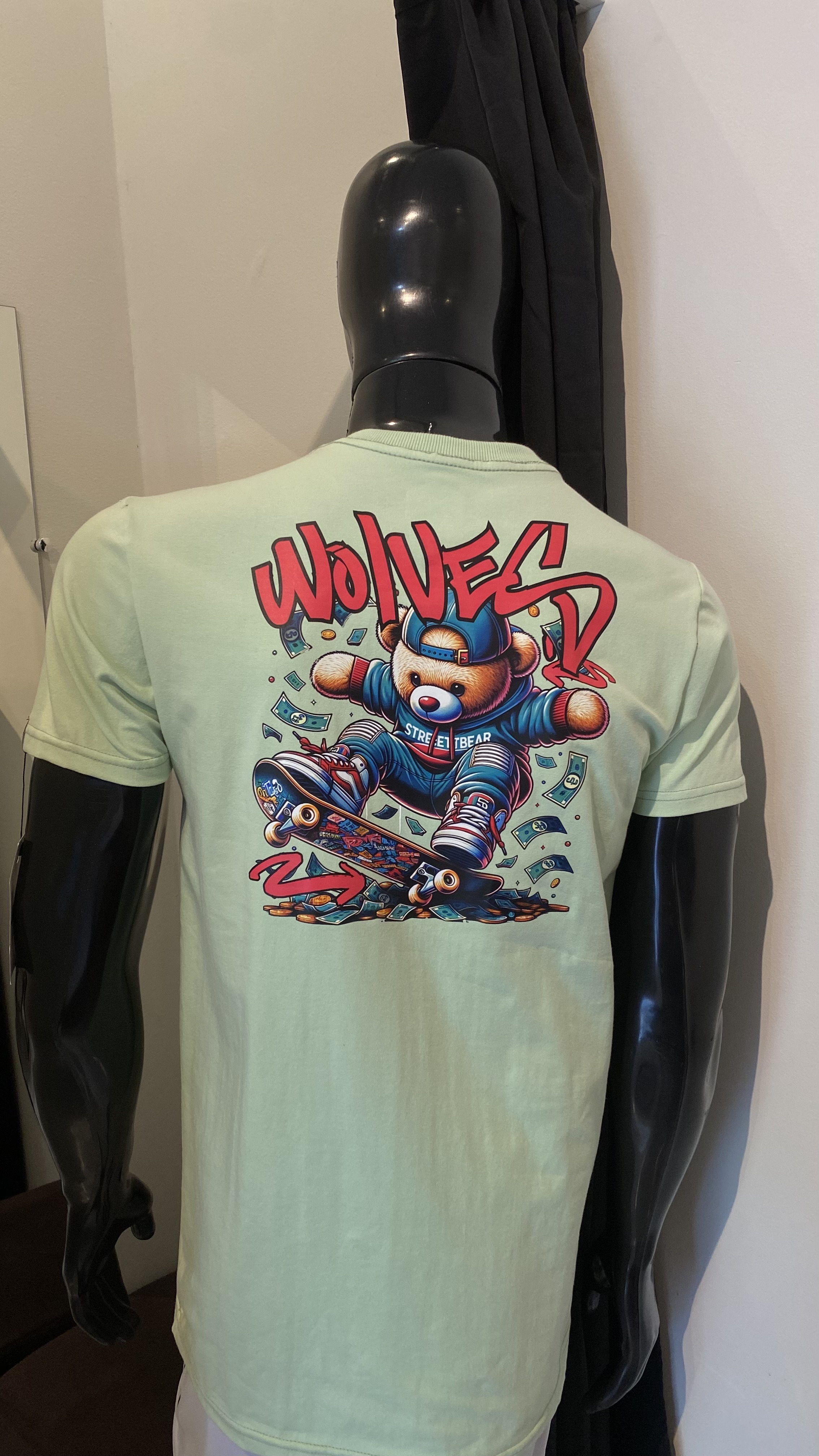 Foto de Camiseta Wolves Brand