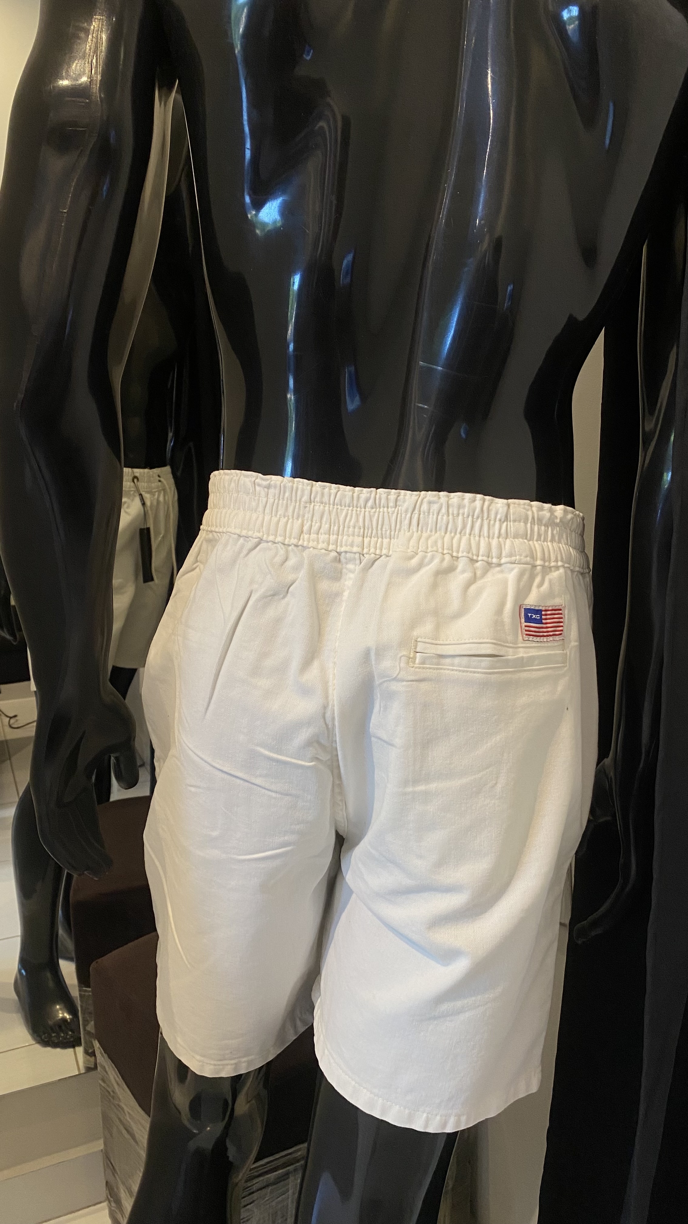 Foto de Short Sarja Com Elastano 