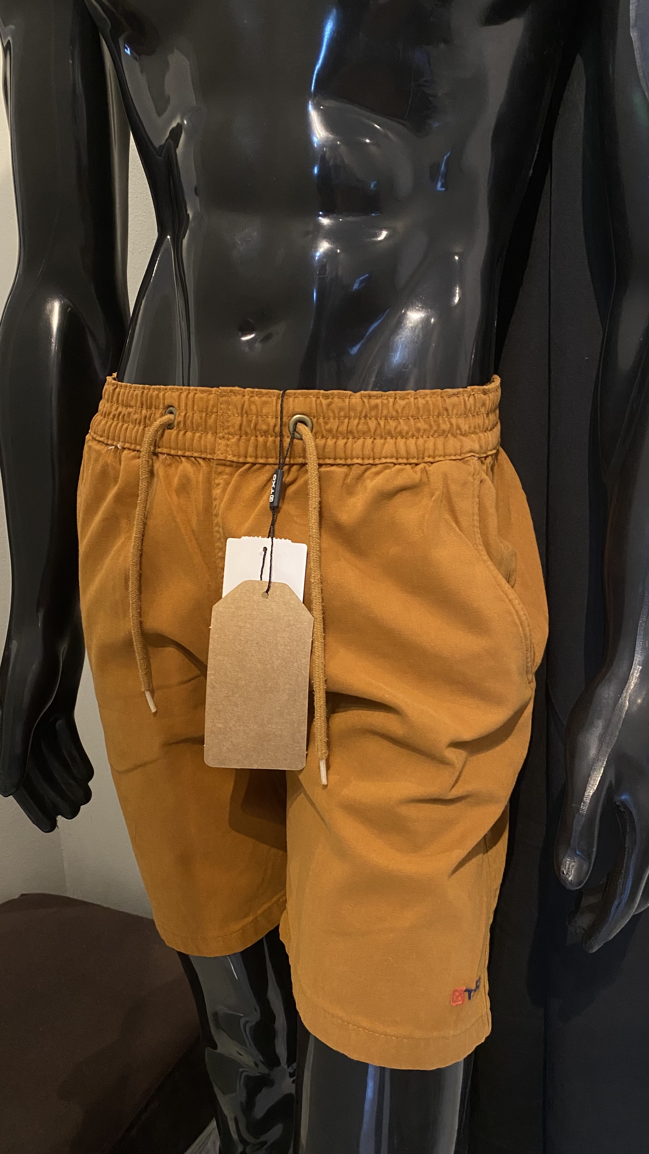 Short Sarja Com Elastano